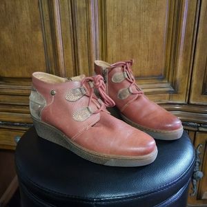 New Wanda Panda Rafaela women's Rafael Ankle Boots 8.5